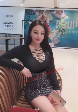 Glamour Asian Escort Mandy Tecom. 7